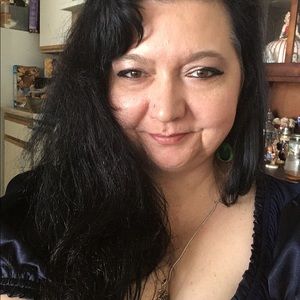 Meet your Posher, Cheryl